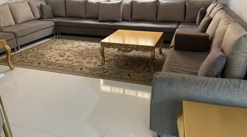 نقل اثاث صالون كنب فى الرياض